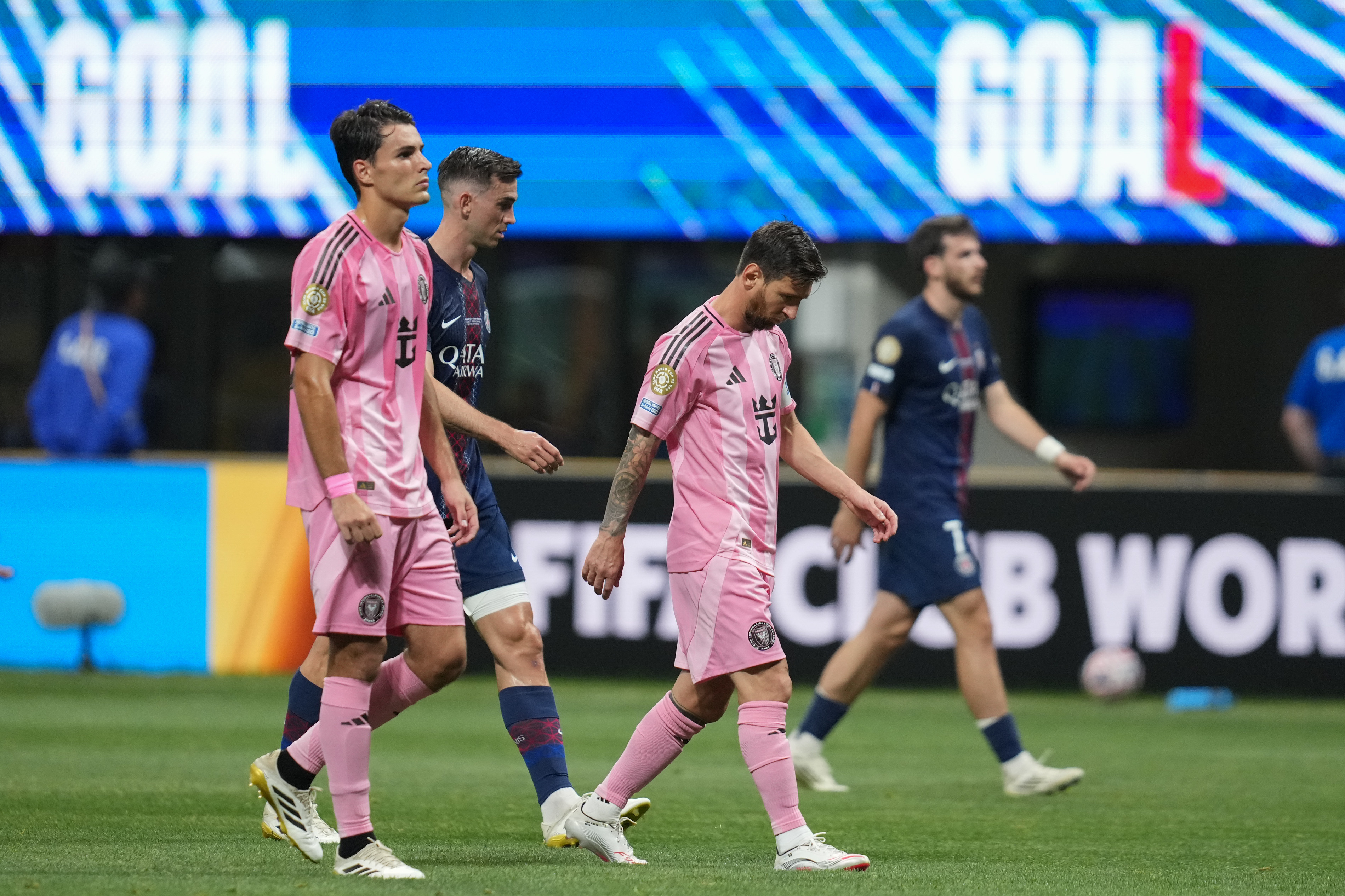 关于巴黎圣日耳曼豪取客场胜利，晋级机会大增的信息