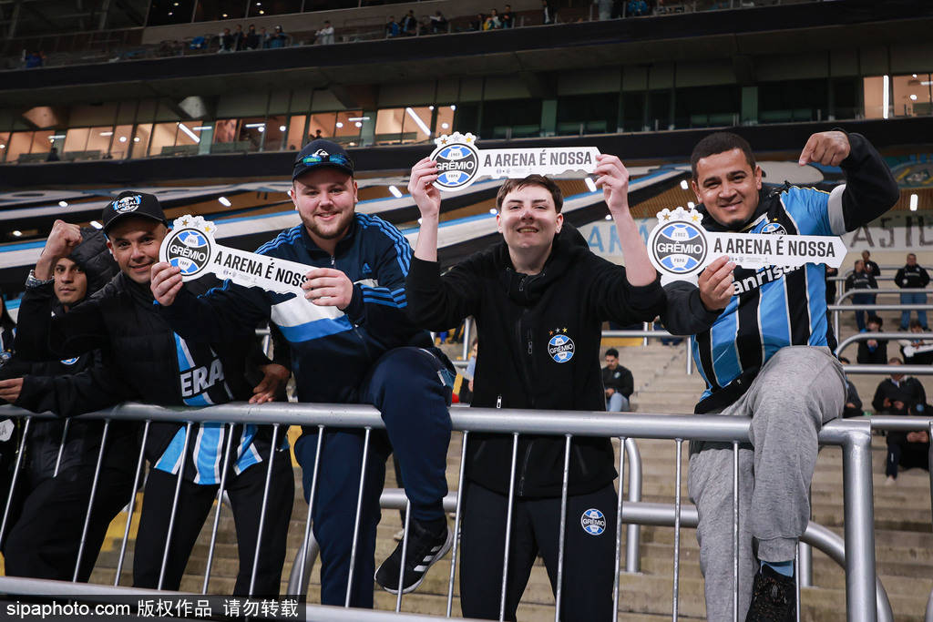 霸气登场！球队在比赛中展现出强大气势的简单介绍