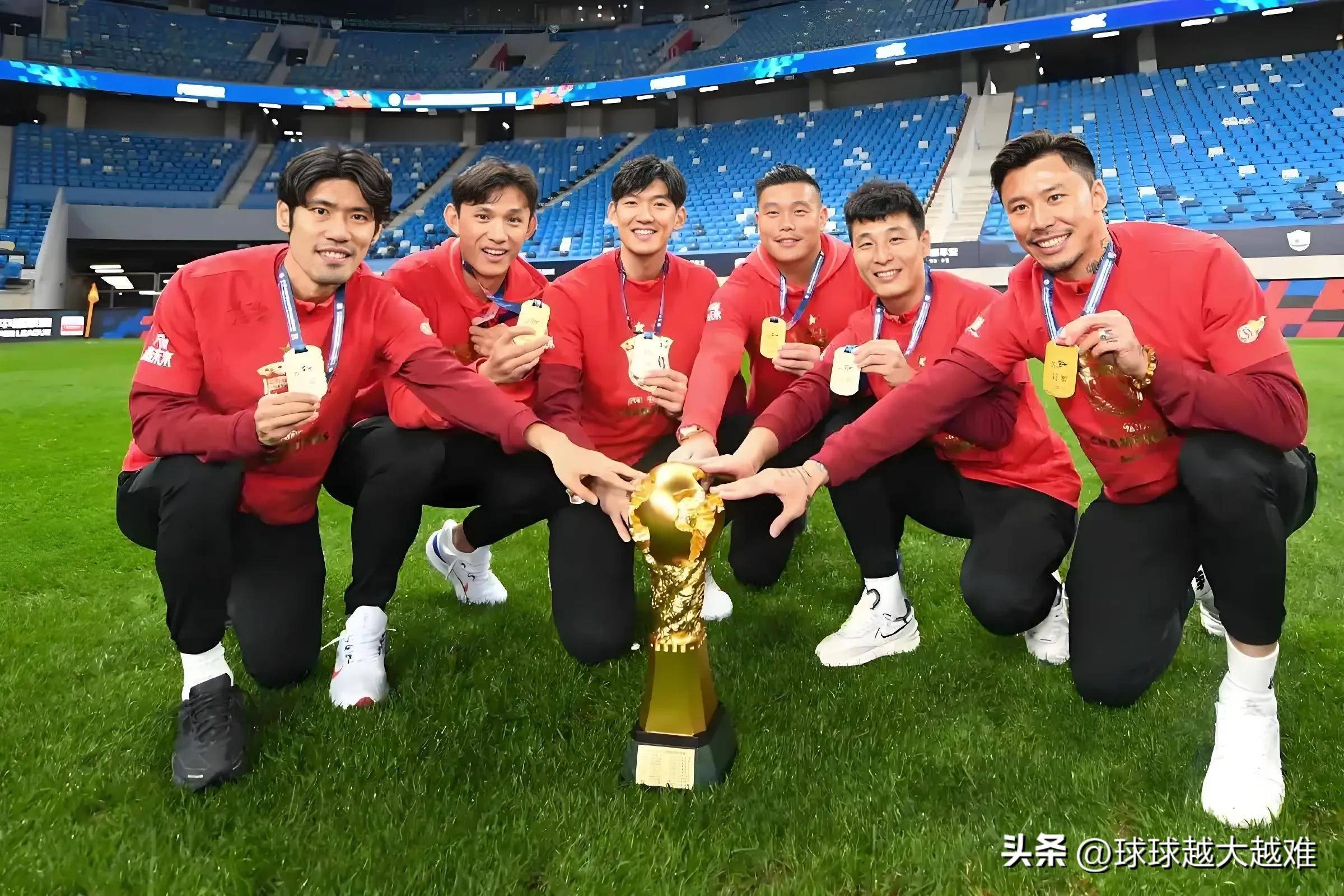 亚洲足球联赛实时状况：球员实力展现引人注目的简单介绍