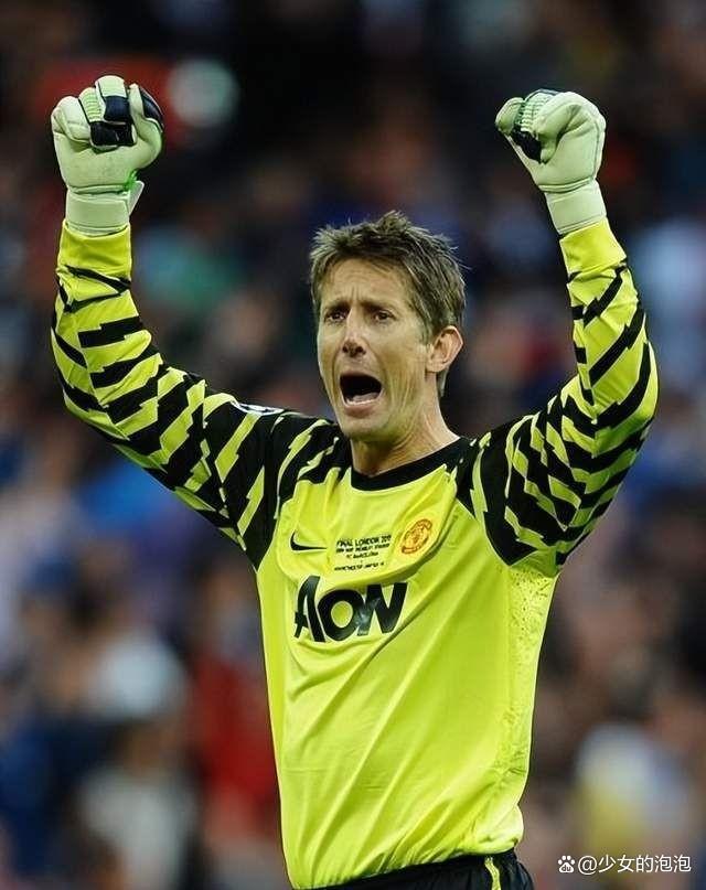 斯图加特门将表现出色，力保球门不失