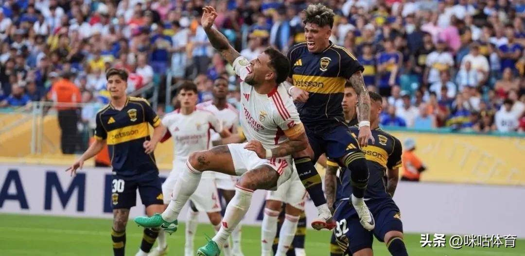 激情碰撞：双方球队在场上鏖战不休的简单介绍