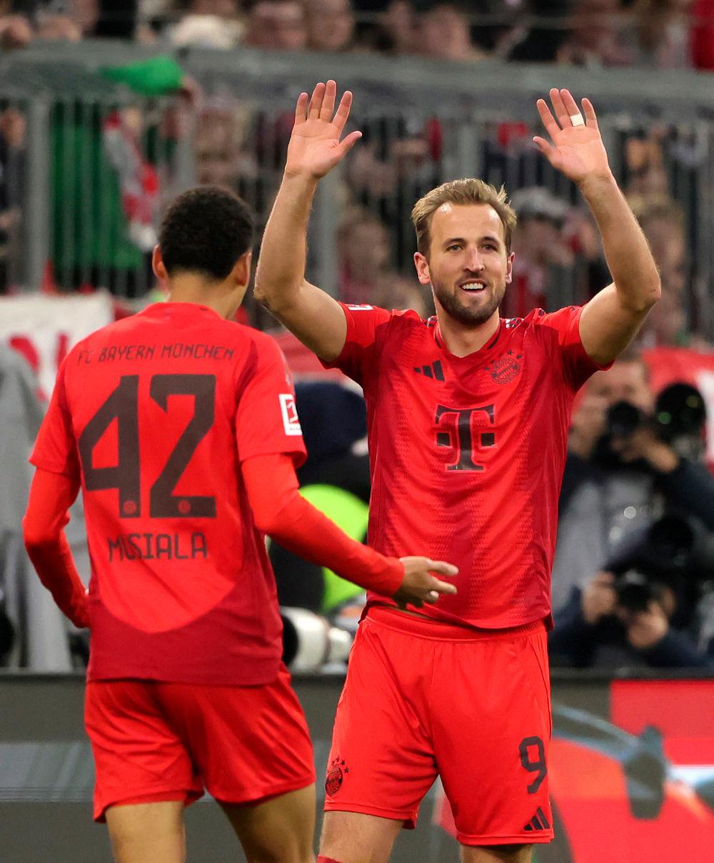 包含柏林联合逆转获胜，豪取连胜势头的词条