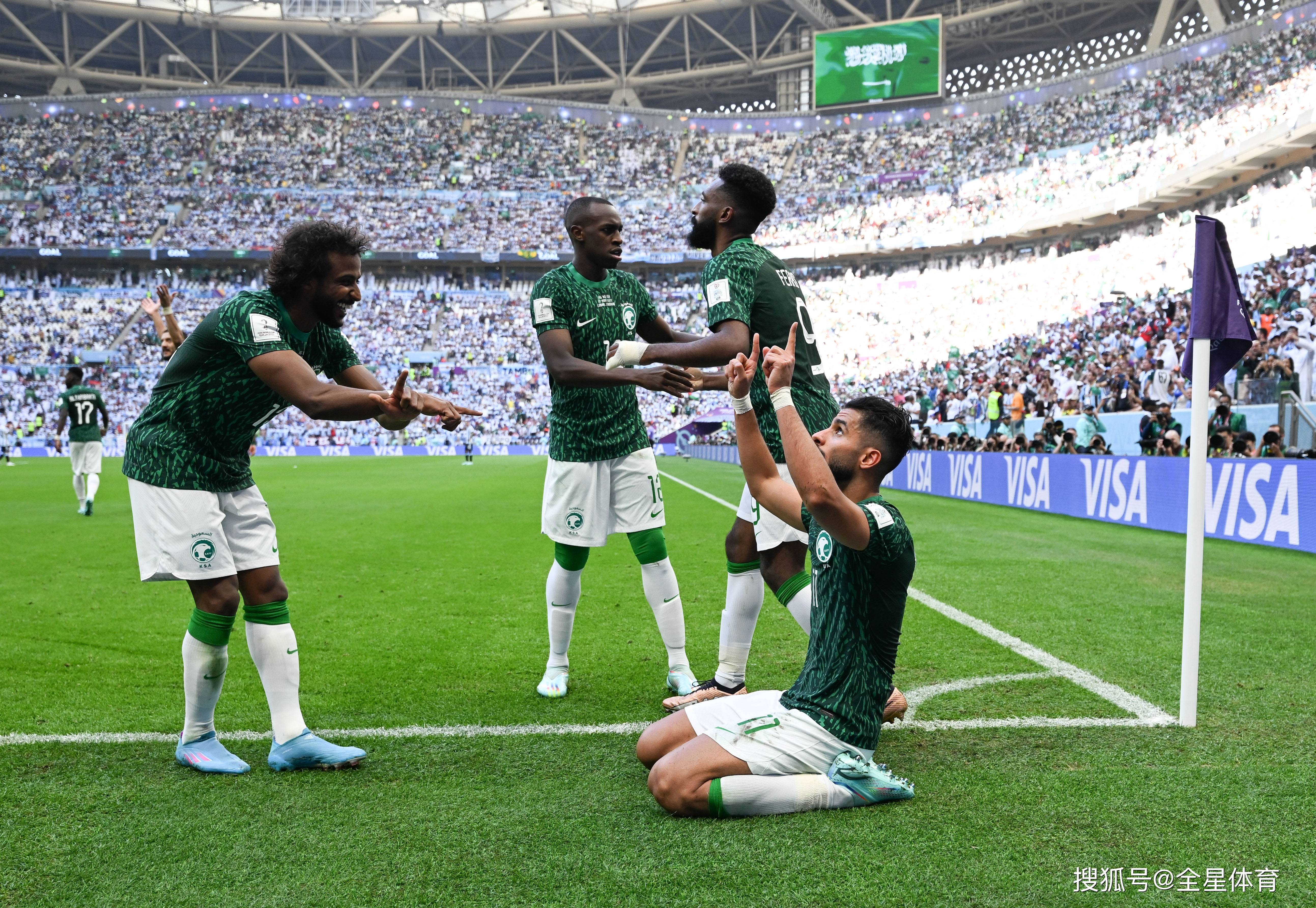 包含梅斯被南特逼平，近五场不胜的词条