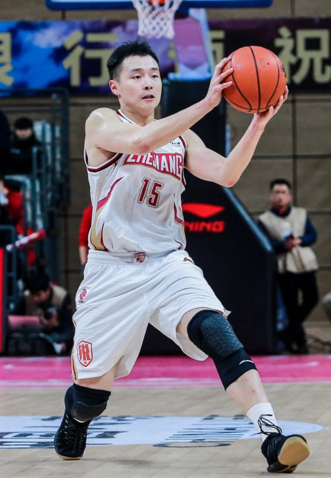 关于沈阳东进客场惨败,难以扭转颓势的信息 关于沈阳东进客场惨败,难以扭转颓势的信息