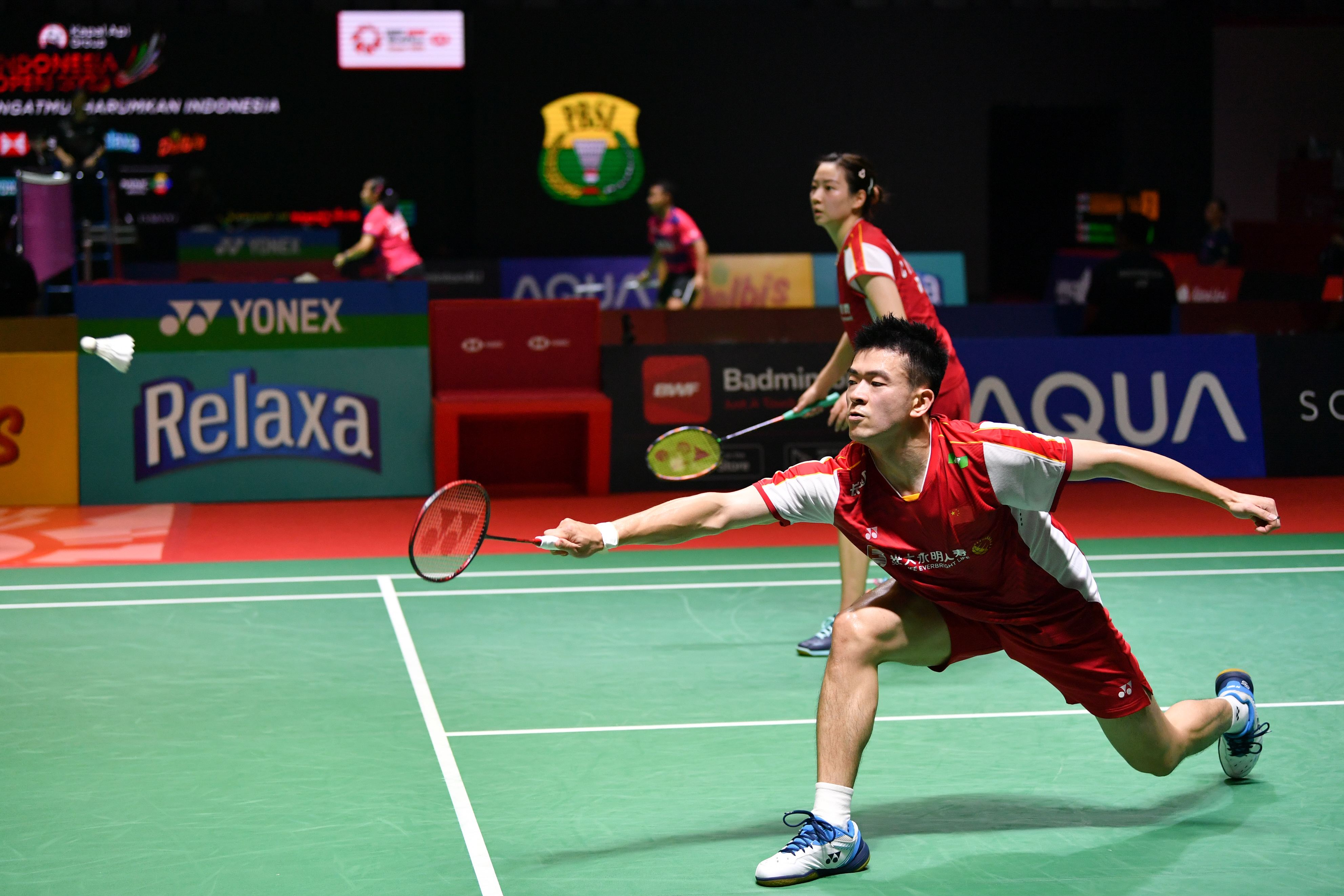 关于印尼羽毛球队横扫马来西亚羽毛球队，马琳高光表现的信息